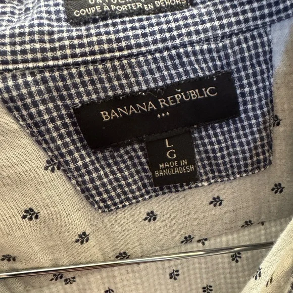 Mens banana republic dress shirt large - Picture 3 of 3